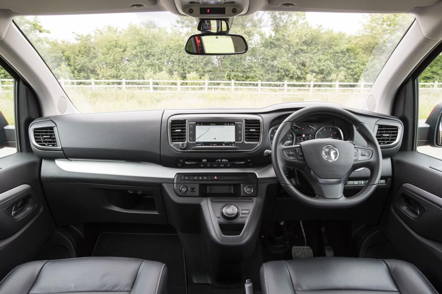 Торпедо Vauxhall Vivaro Life 2019 года  (фото 8 из 28)